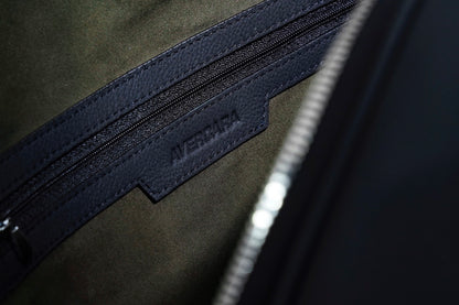 The Boarding Pass - Black - Avercara US